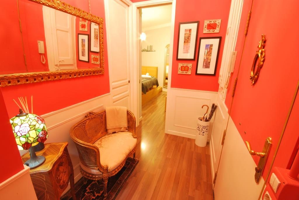 Appartement Gaudi SDB à Barcelone Extérieur photo